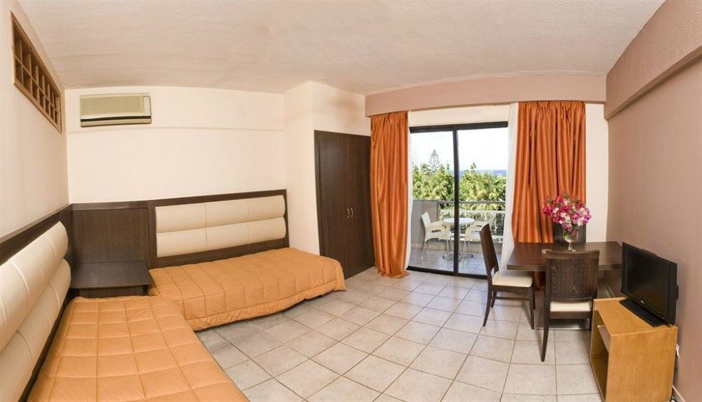 Hotell Family And Fun 4*